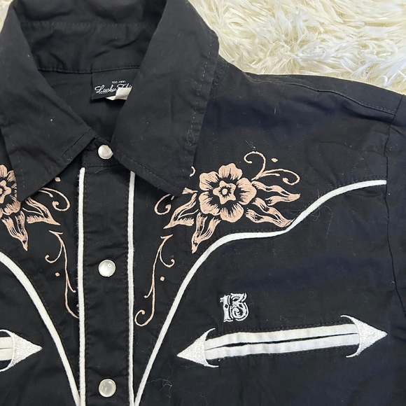 Western Black Jacket with Skull Design - Picture 4 of 8